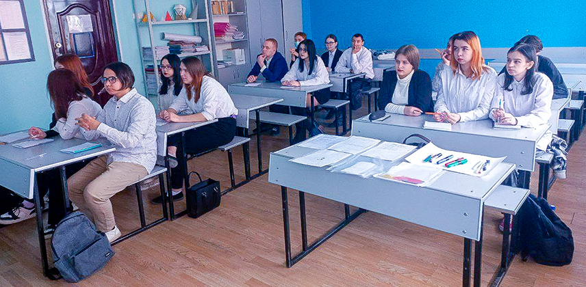 Открытый урок на тему «Решение логарифмических уравнений и неравенств»