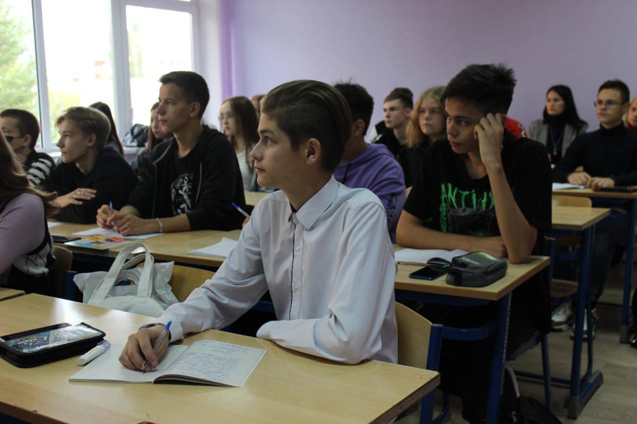 Посещение занятий преподавателей кафедры  экономических и гуманитарных дисциплин