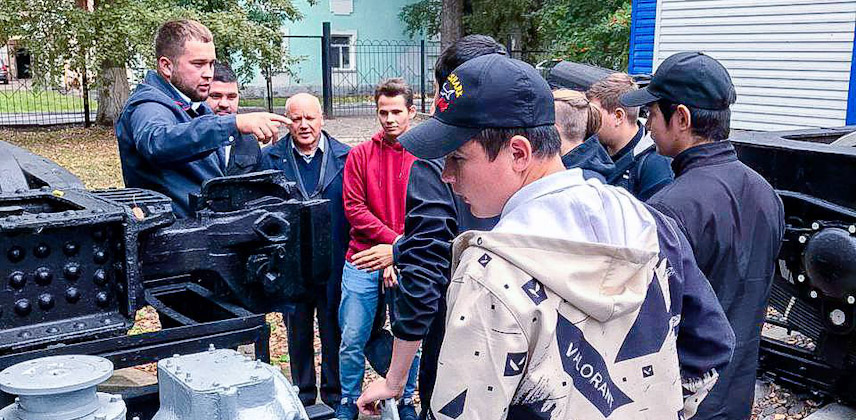 Конструкция и управление локомотивом