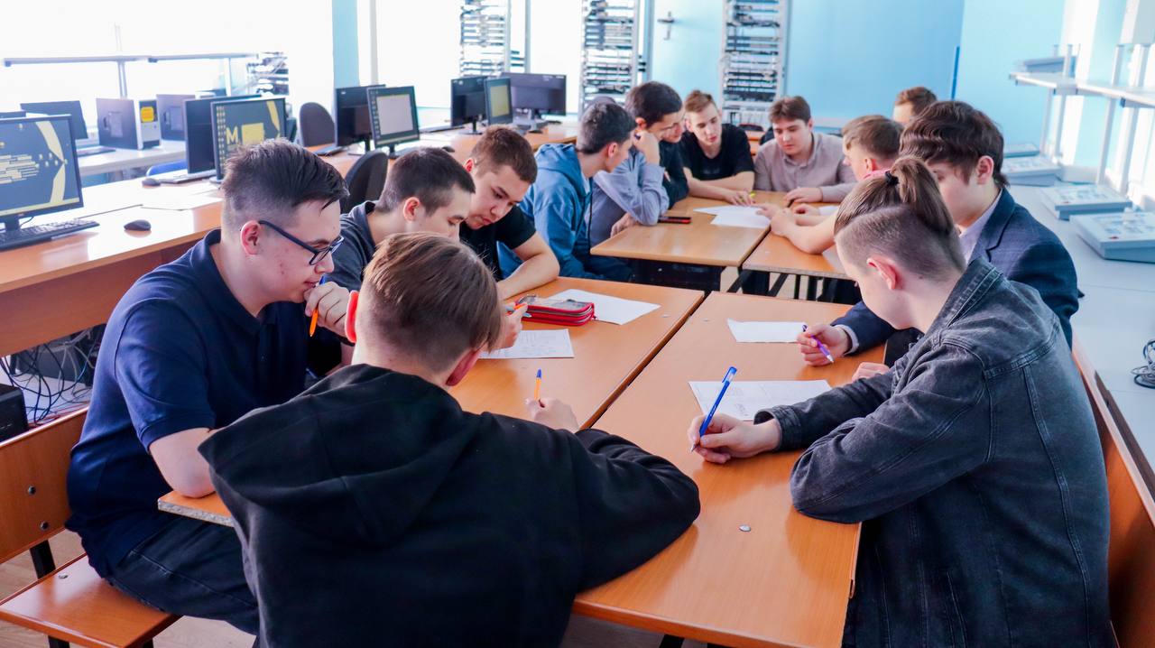 В рамках юбилейных мероприятий кафедрой телекоммуникаций был проведён ряд мероприятий