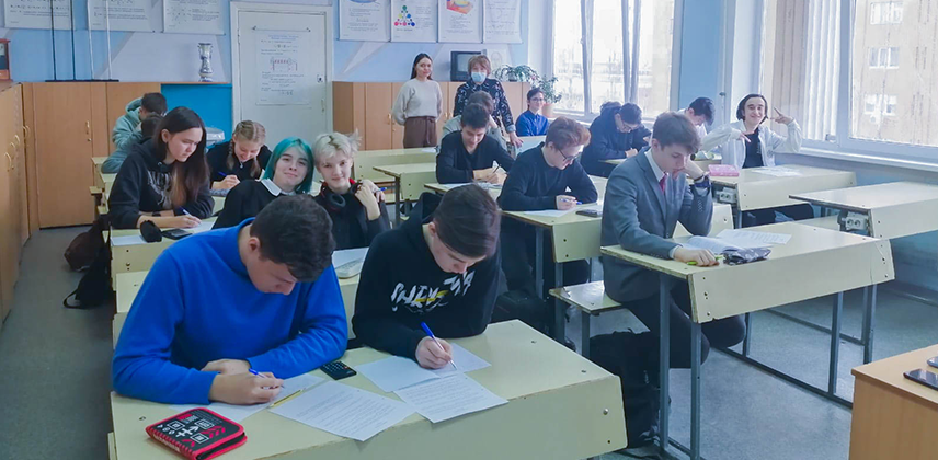 Олимпиада по физике среди студентов 1 курса