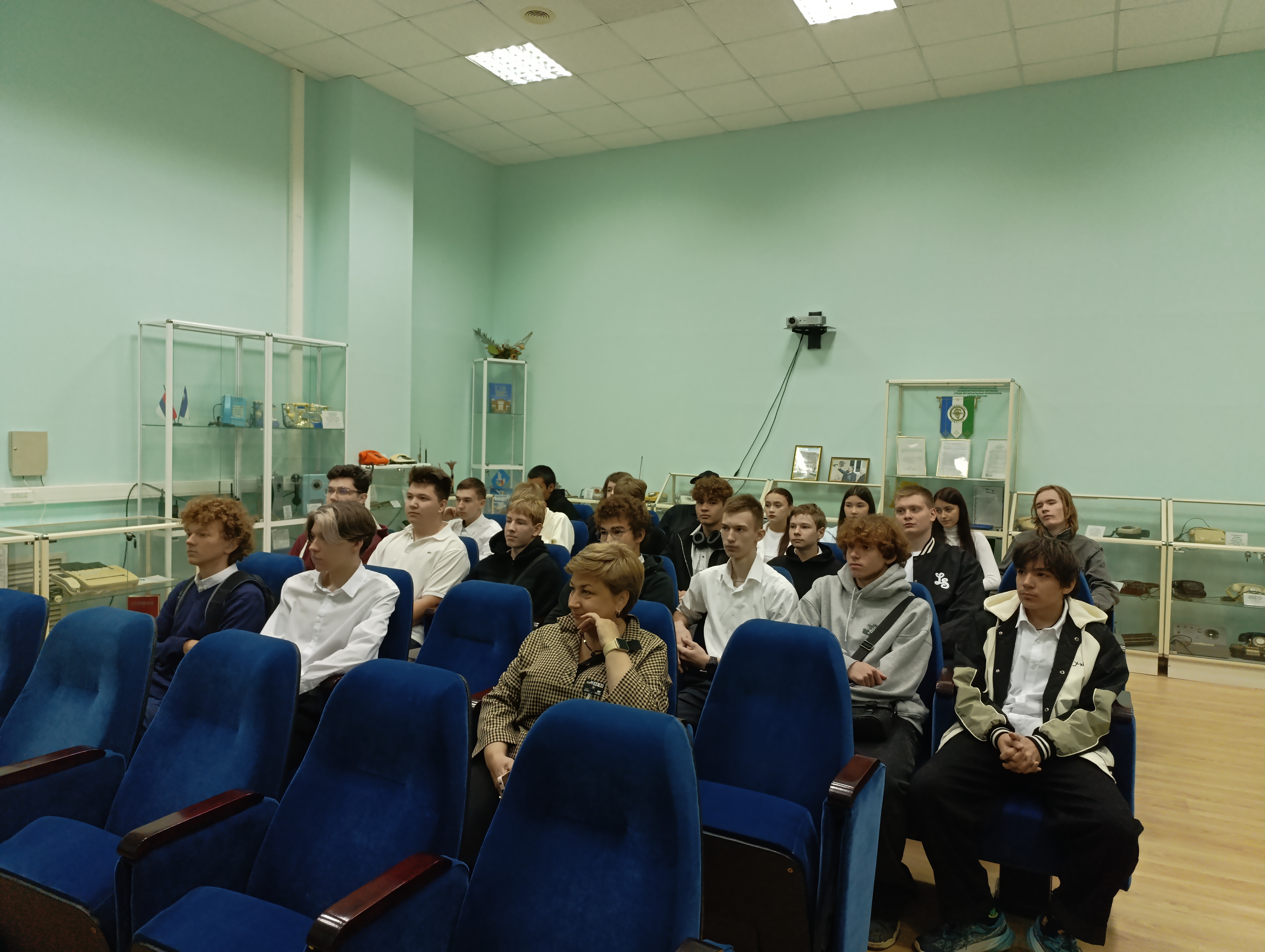 Экскурсия группы целевого обучения на ПАО «Башинформсвязь»