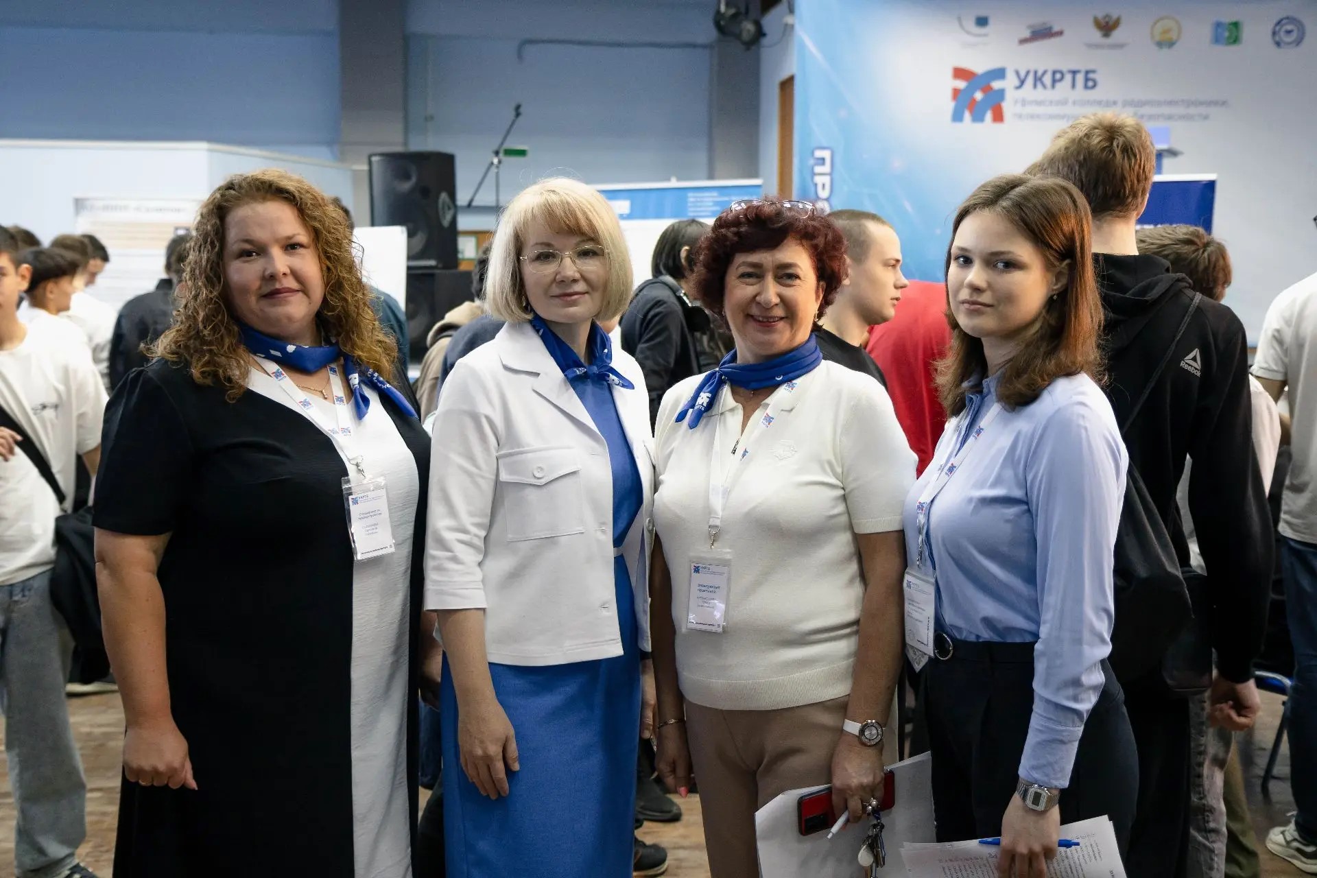 В колледже прошел масштабный День карьеры: ярмарка, квест и подарки от работодателей
